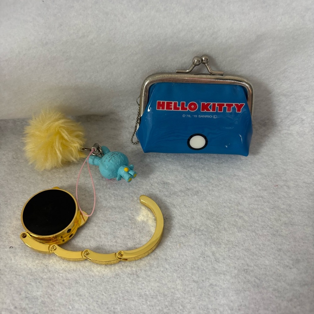 SOLD SET OF 3 HELLO KITTY Kiss Lock Pouch Keychain Bag Gold Hanger Bunny Charm - Picture 2 of 15